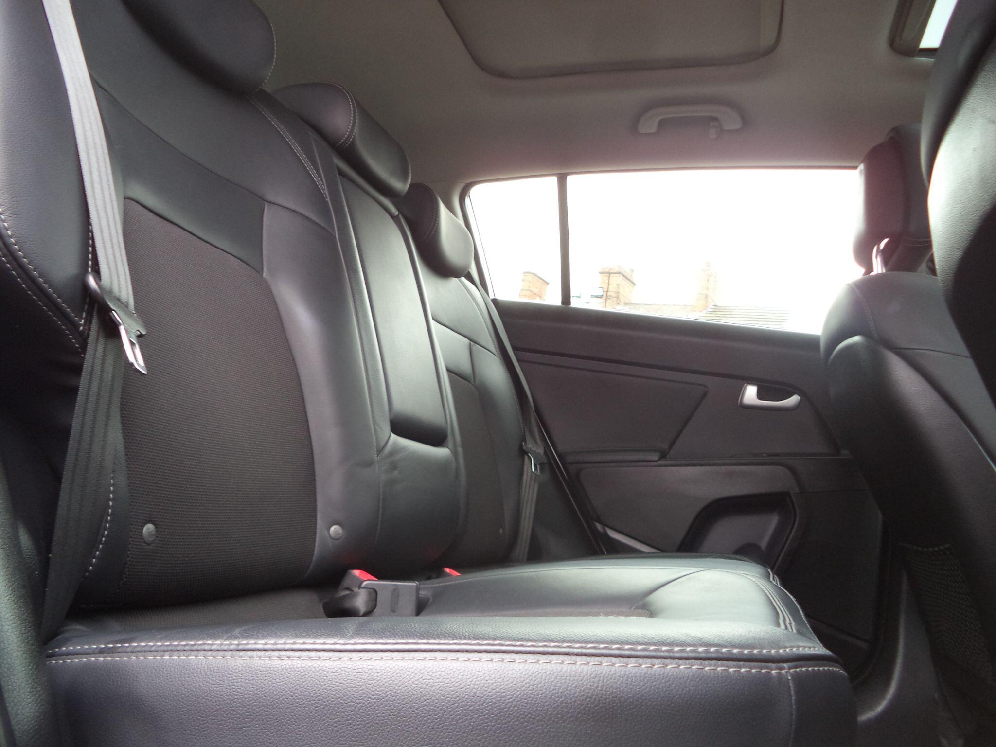 Kia Sportage view 34