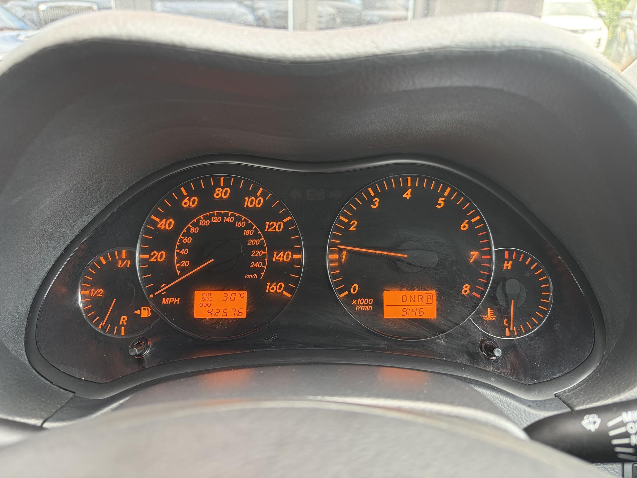 Toyota Avensis view 12
