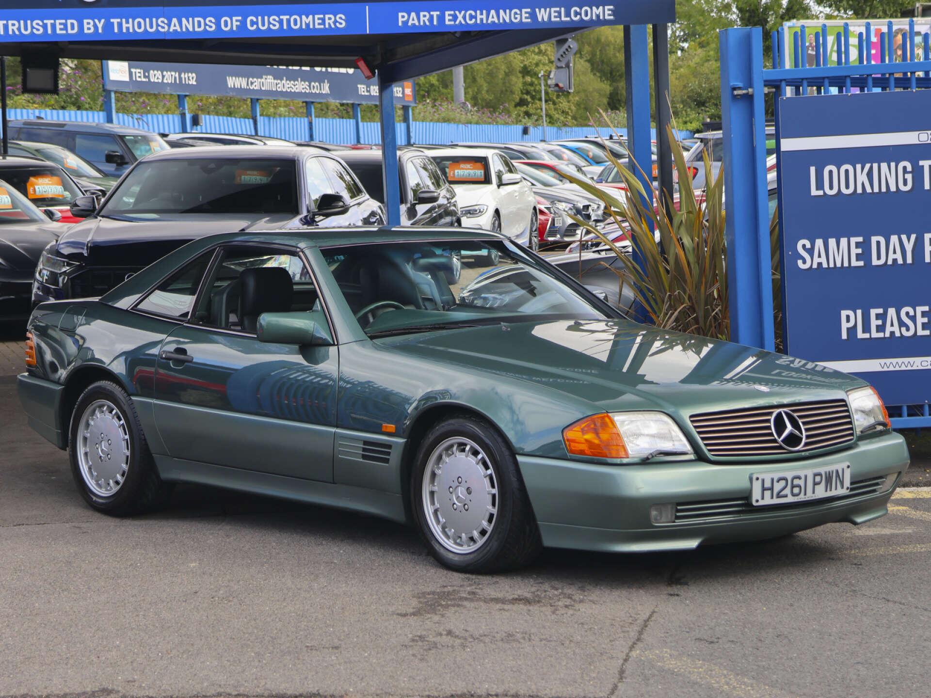 Mercedes-Benz 300
