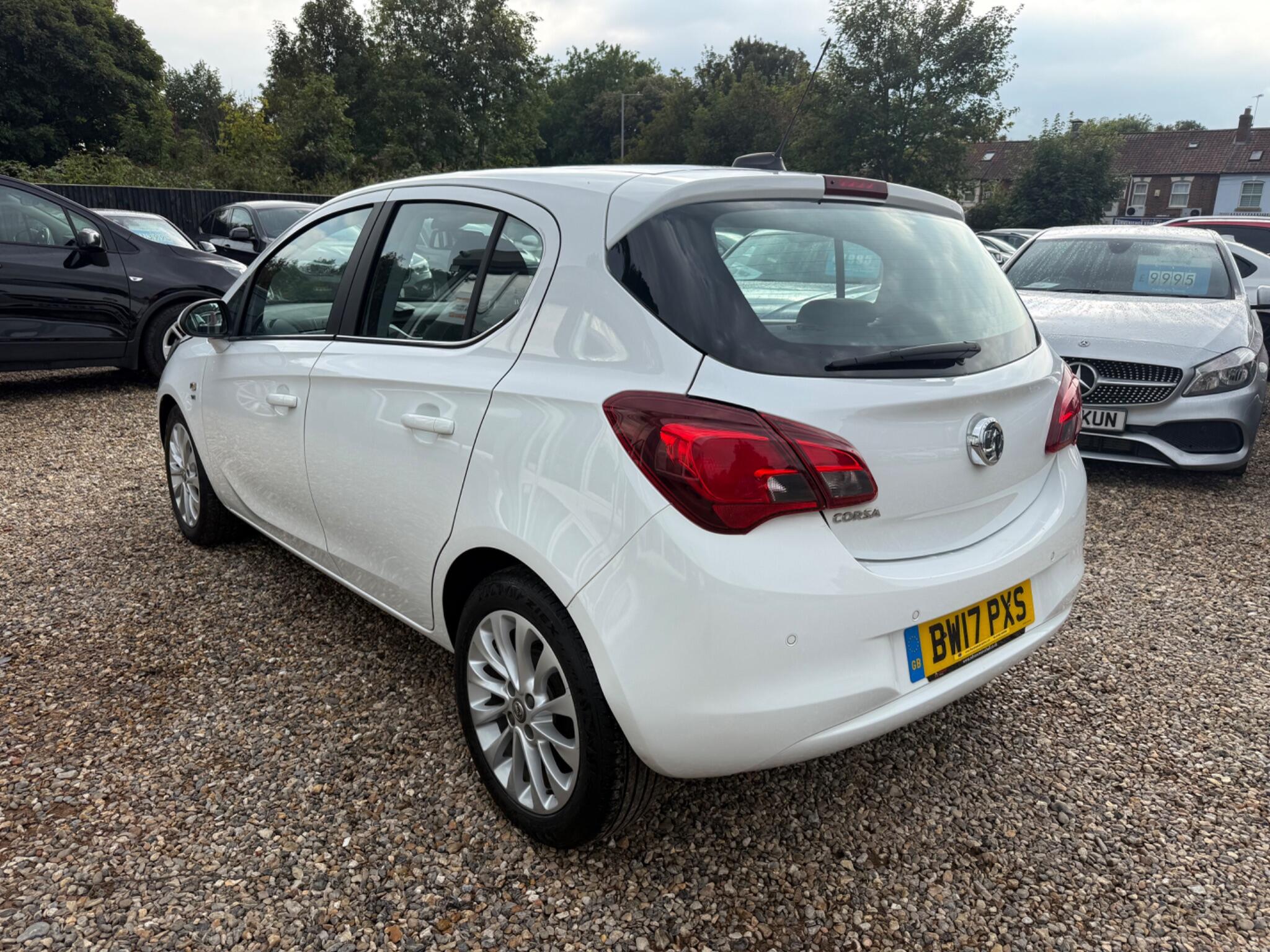 Vauxhall Corsa view 5