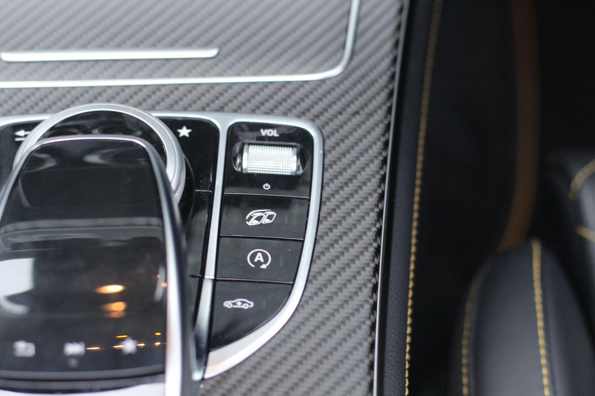 Mercedes-Benz GLC view 19
