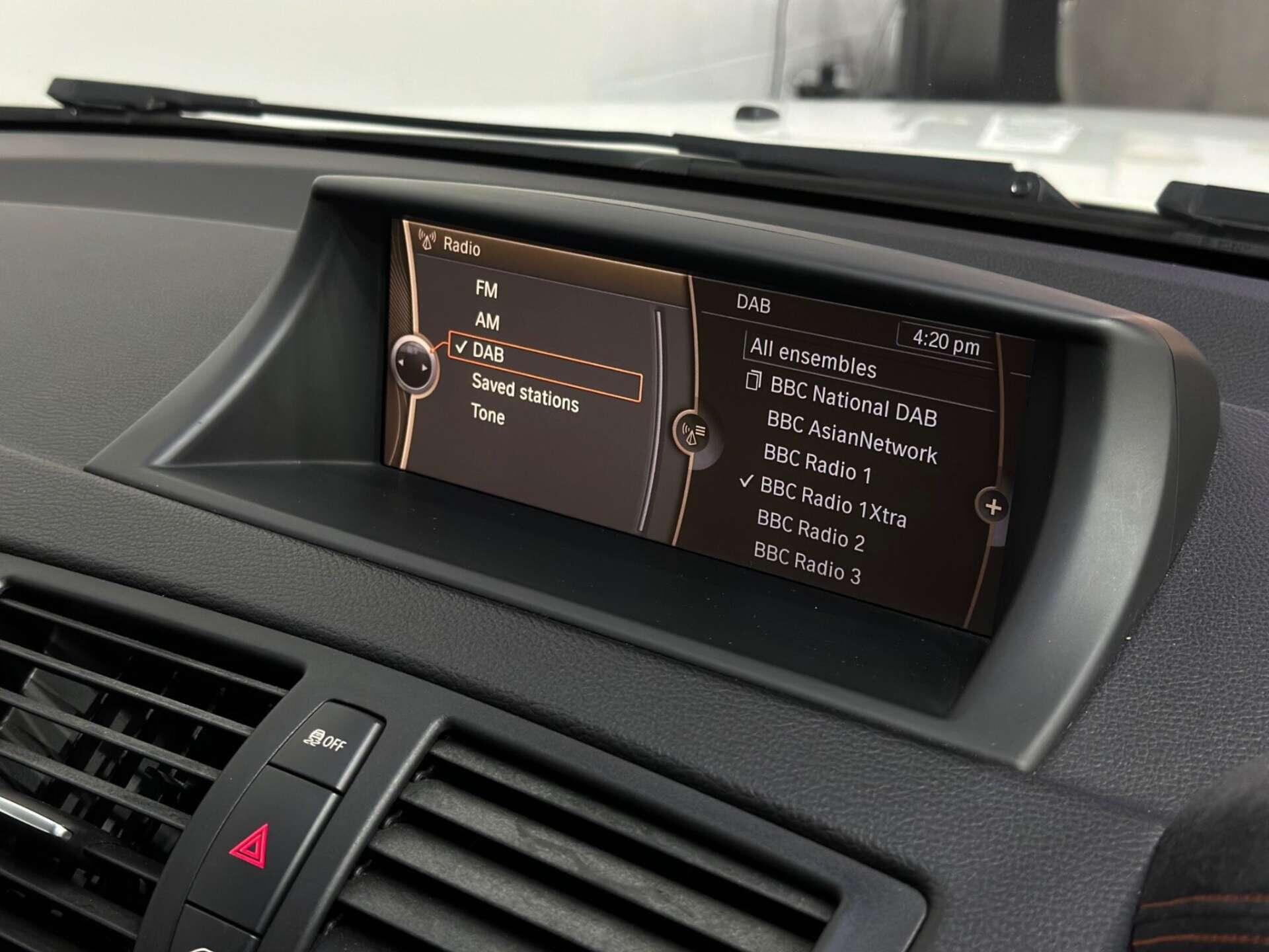 BMW 1 Series view 25