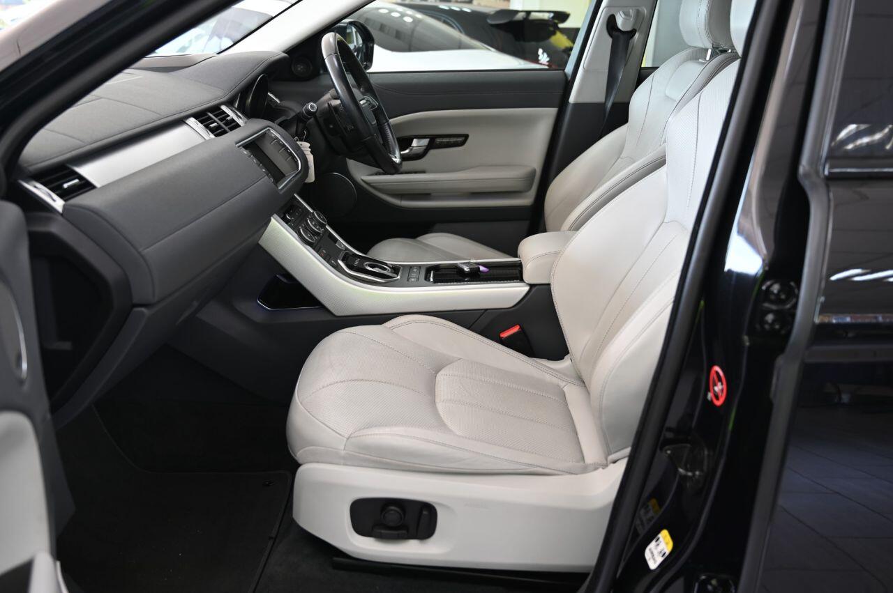 Land Rover Range Rover Evoque view 14