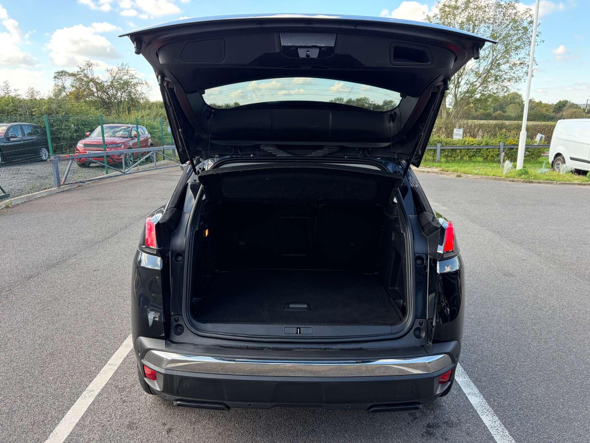 Peugeot 3008 view 24