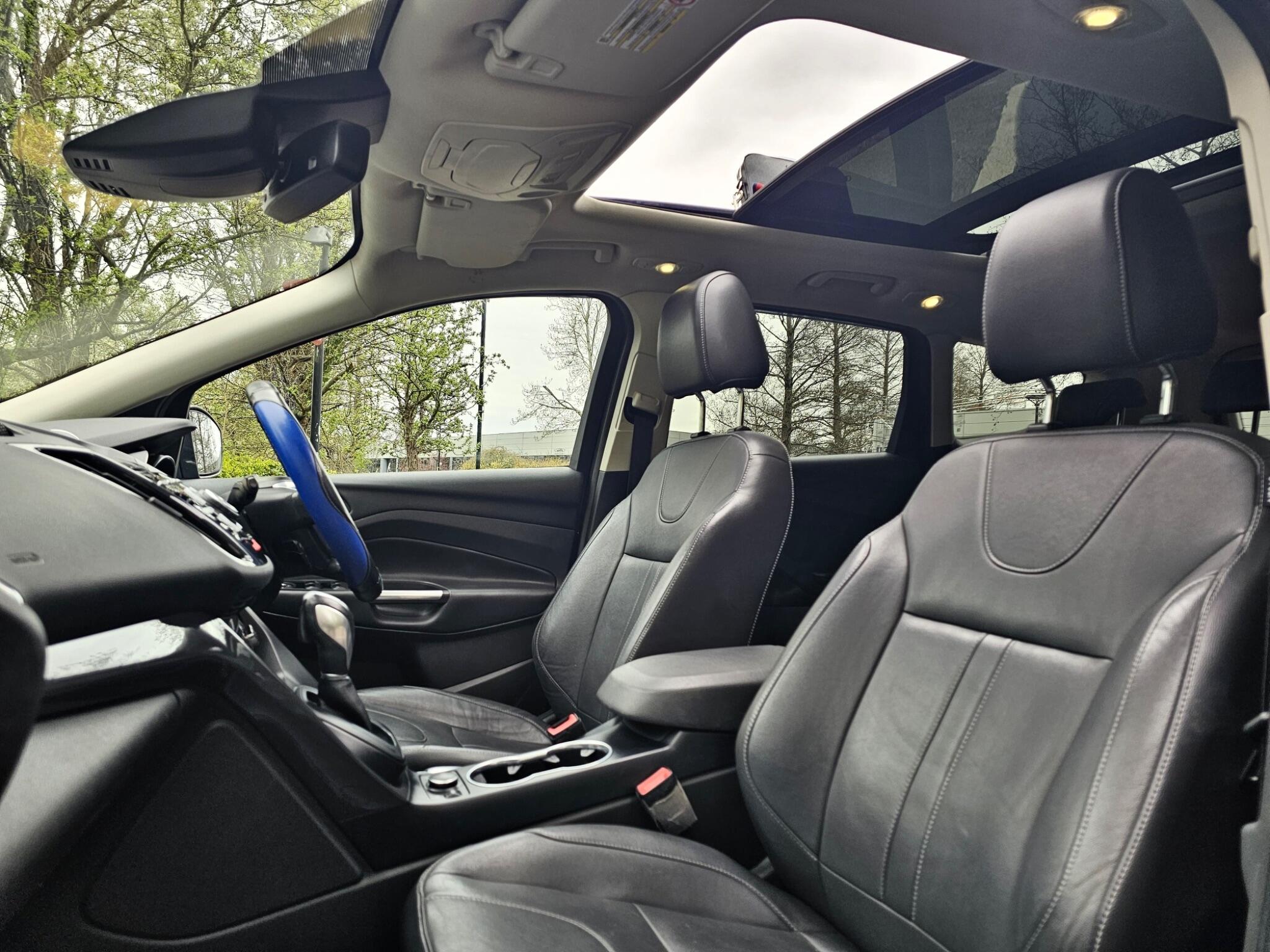Ford Kuga view 8