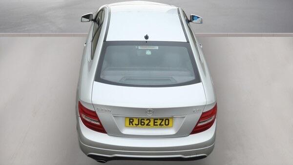 Mercedes-Benz C Class view 9