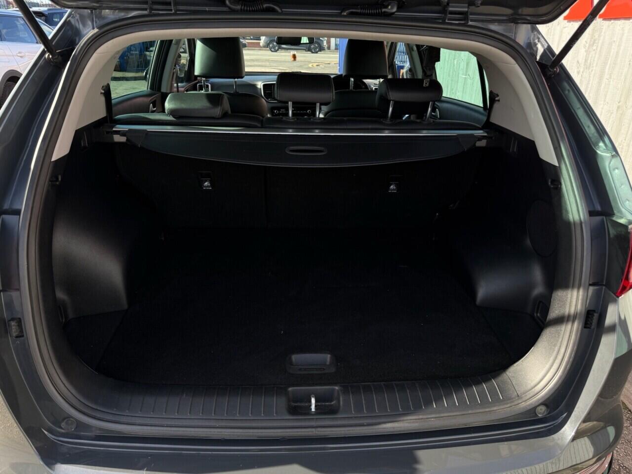 Kia Sportage view 56
