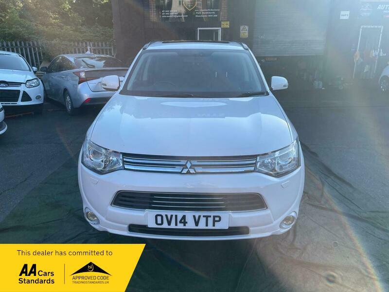 2014 Mitsubishi Outlander image 23