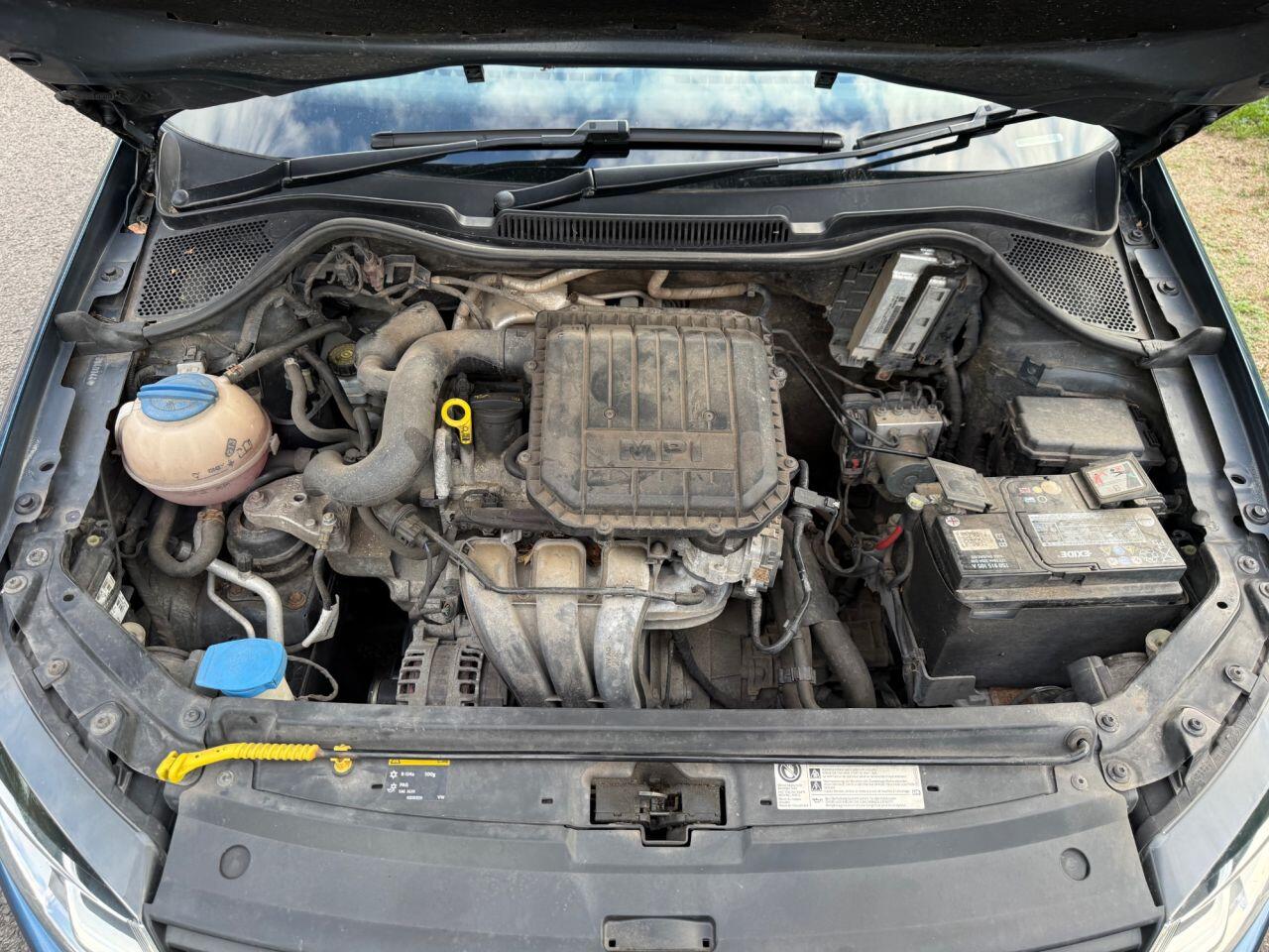 Volkswagen Polo view 22