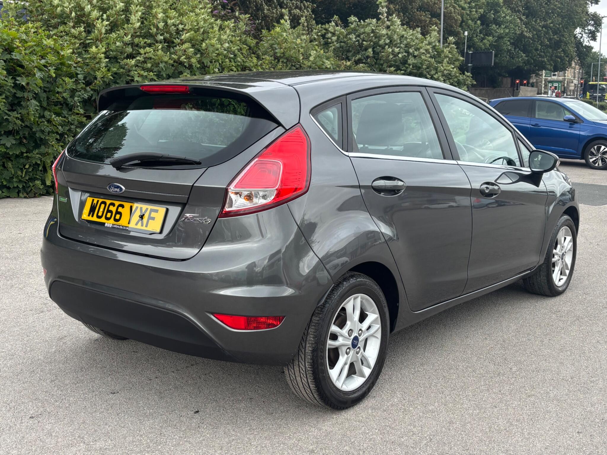 Ford Fiesta view 7