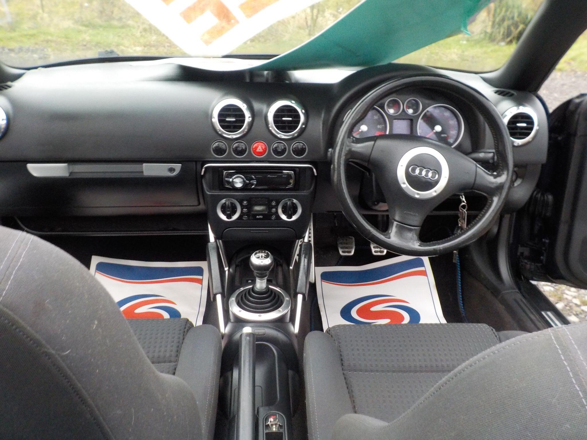 Audi TT 1.8T Roadster 2dr