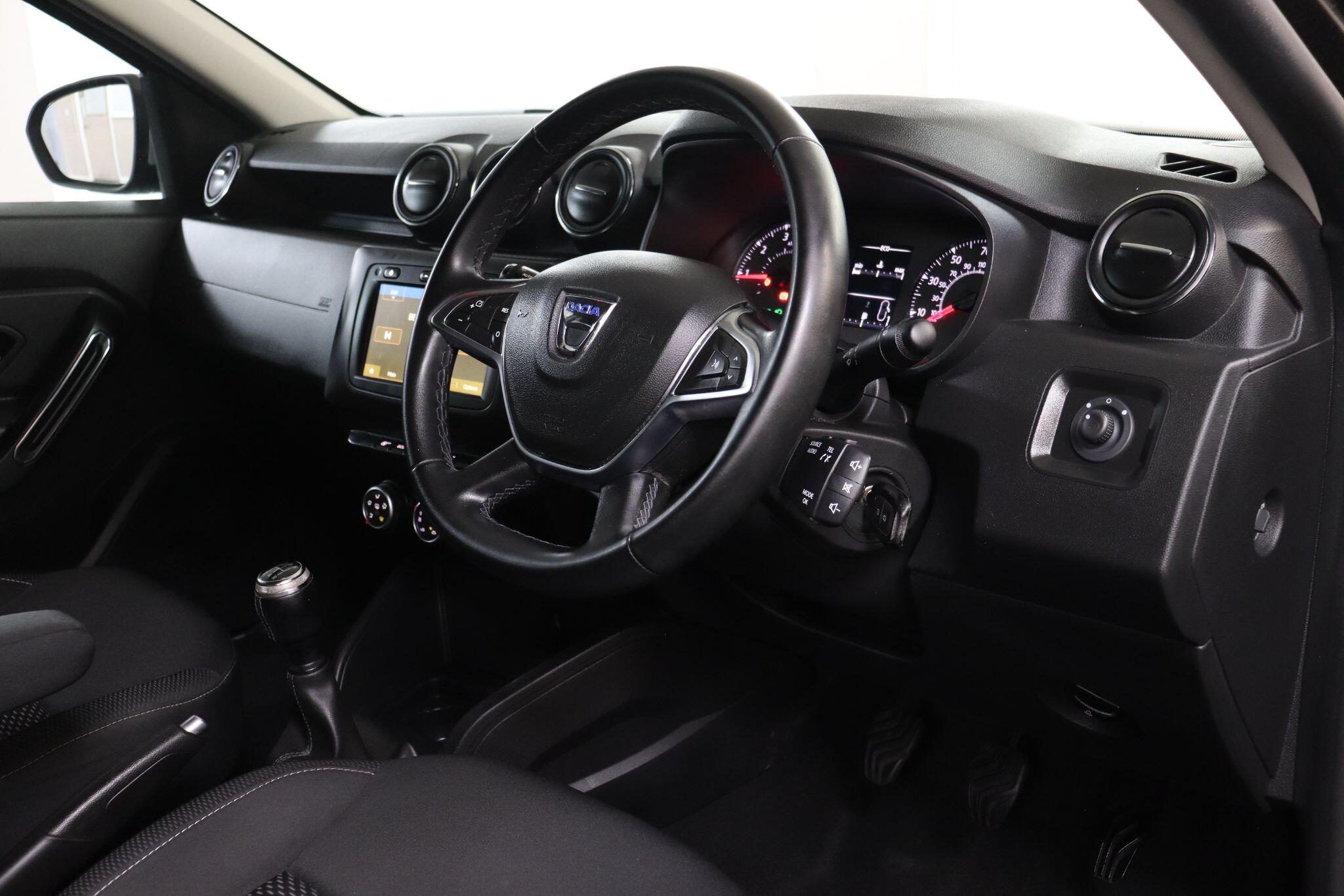 Dacia Duster view 5