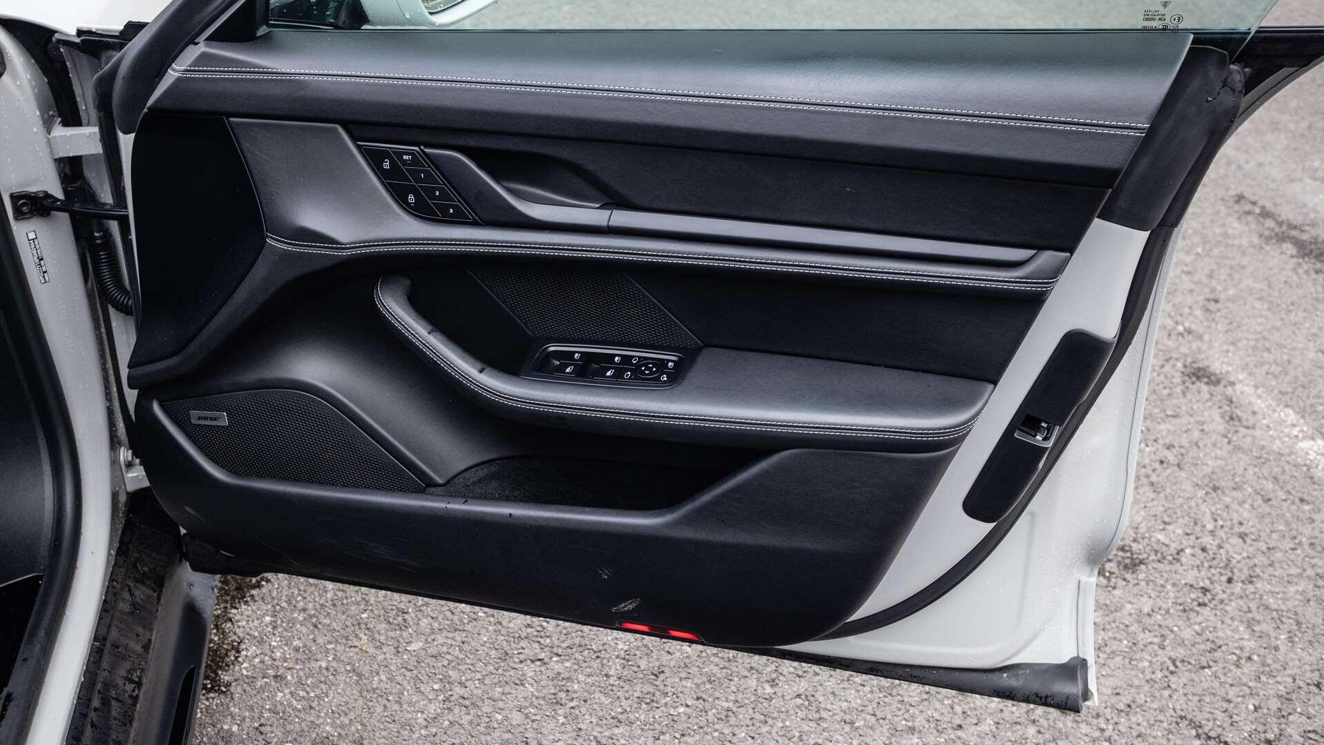 Porsche Taycan view 24