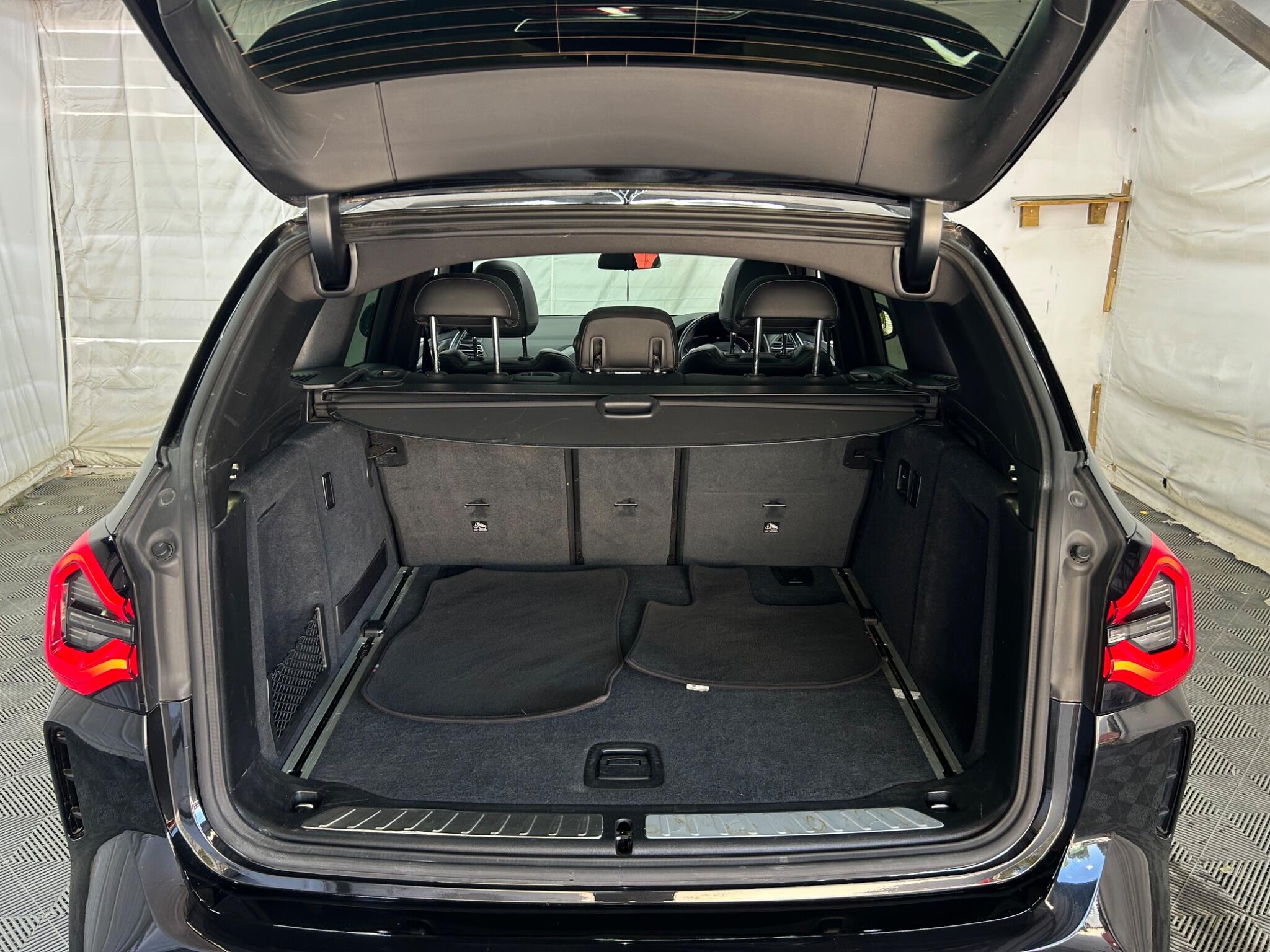 BMW X3 view 42