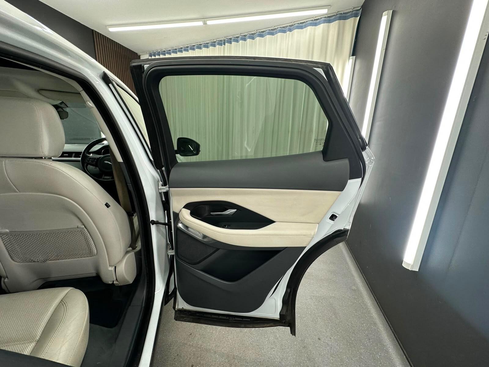 Jaguar E-Pace view 16