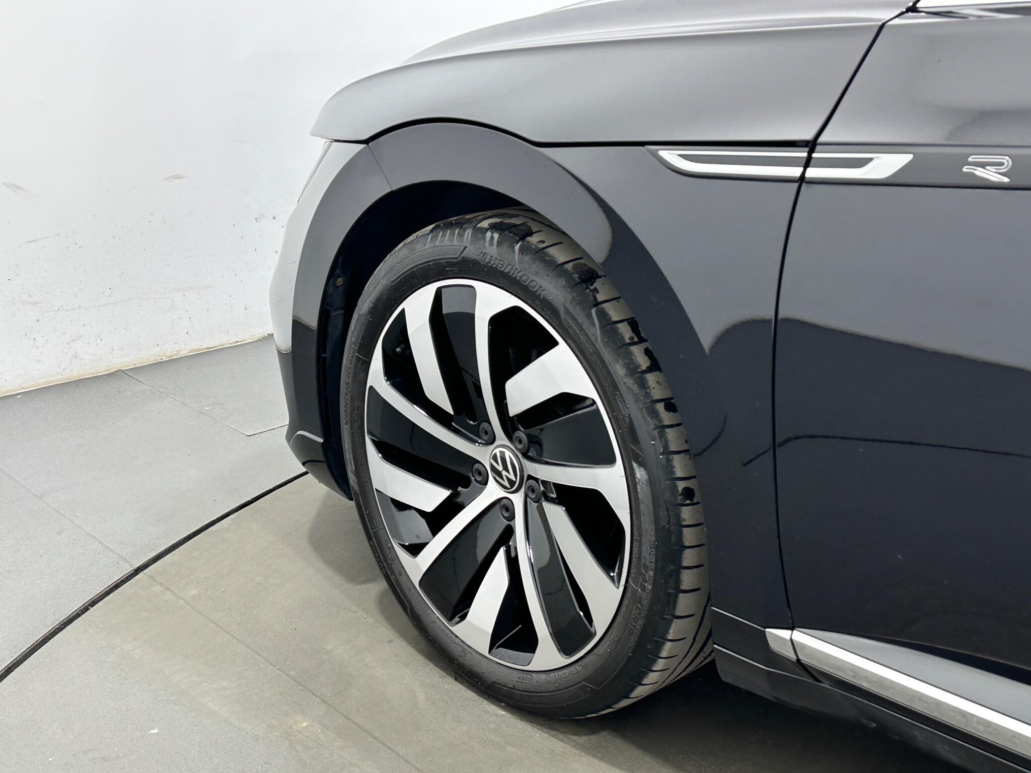Volkswagen Arteon view 52