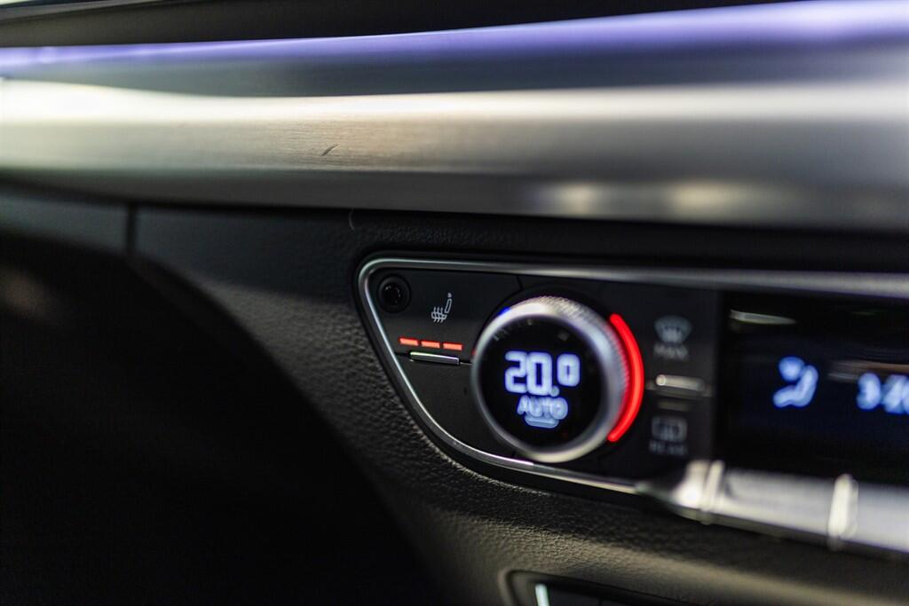 Audi SQ5 view 36
