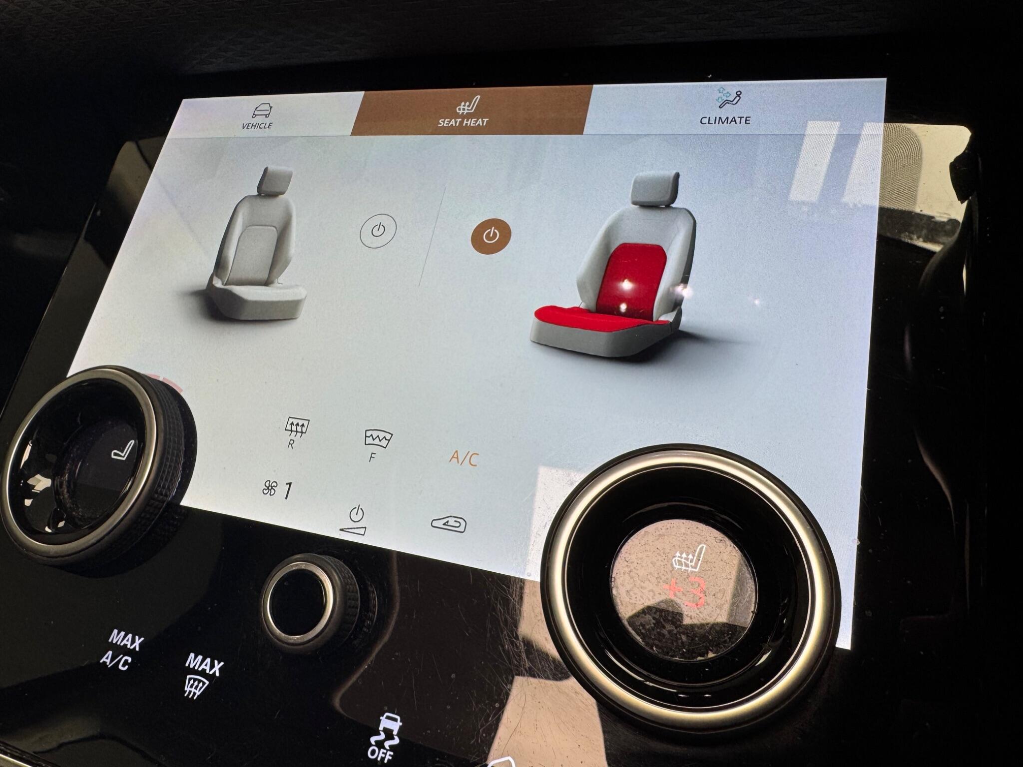 Land Rover Range Rover Velar view 25