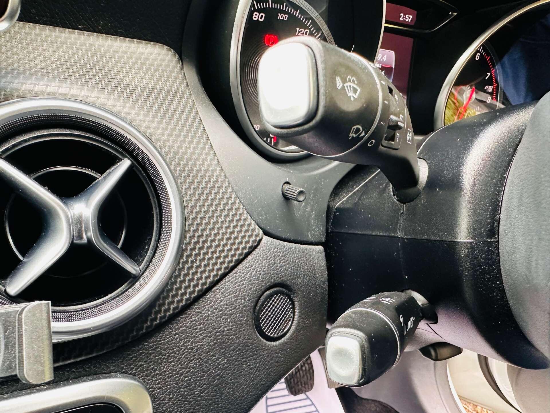 Mercedes-Benz Gla view 17
