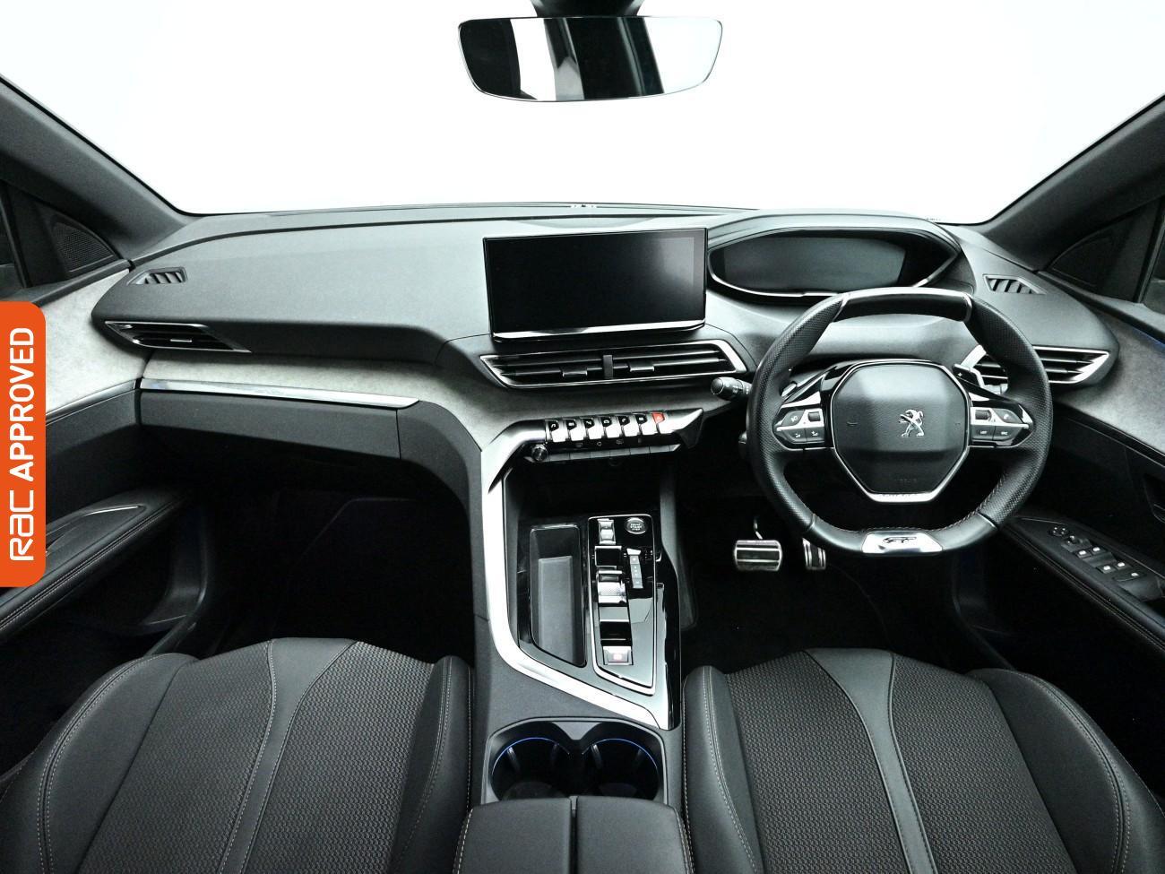 Peugeot 3008 view 2
