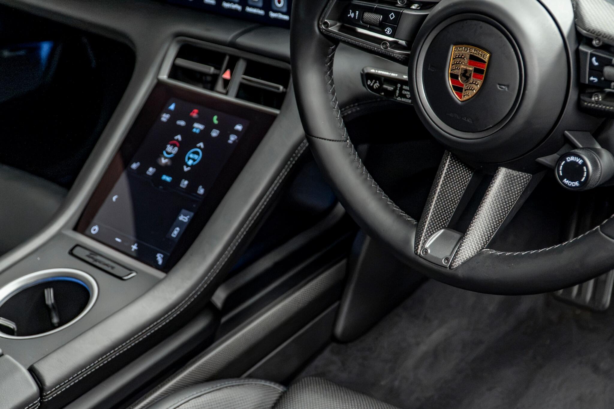Porsche Taycan view 38