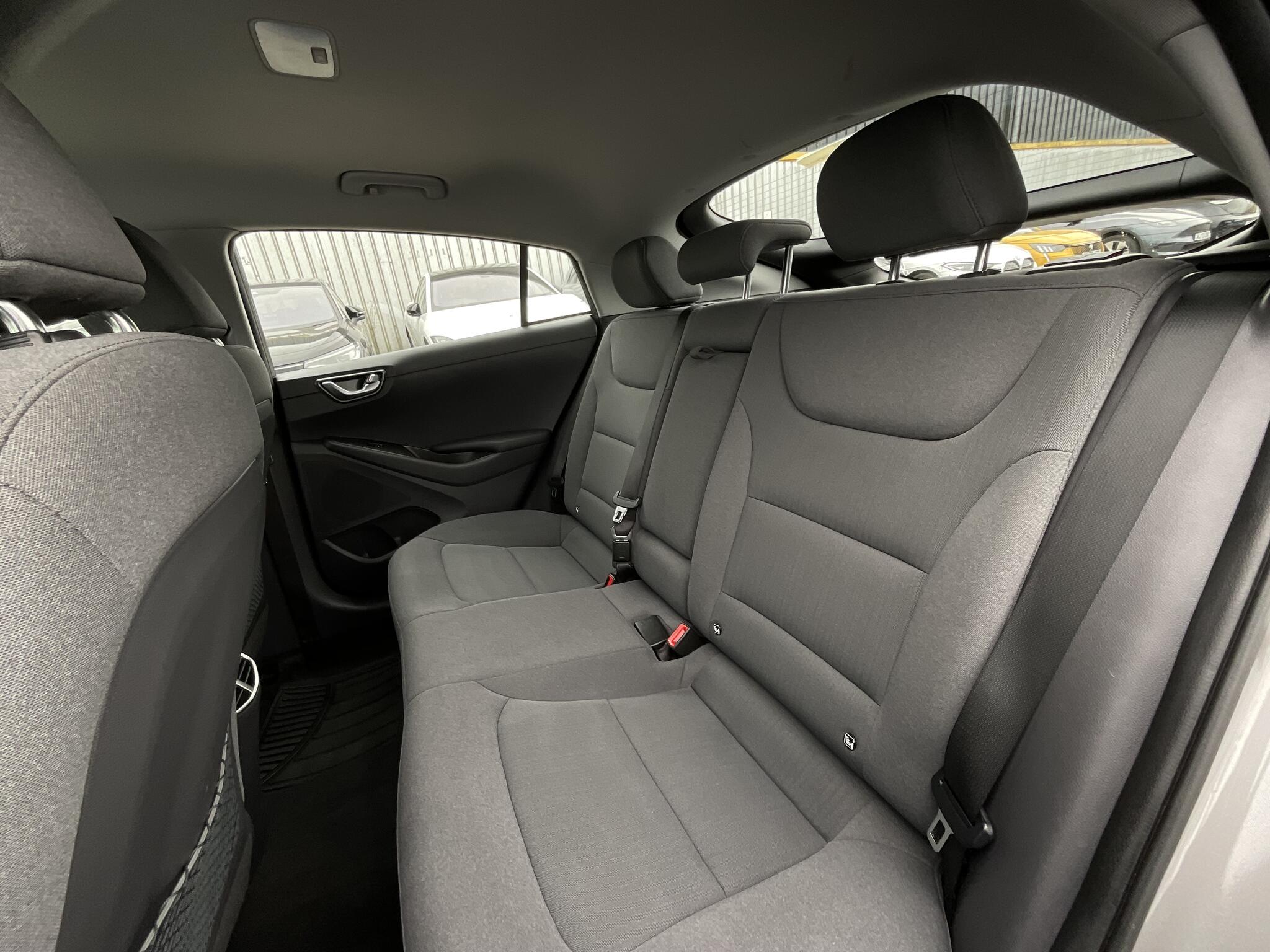 Hyundai Ioniq view 14