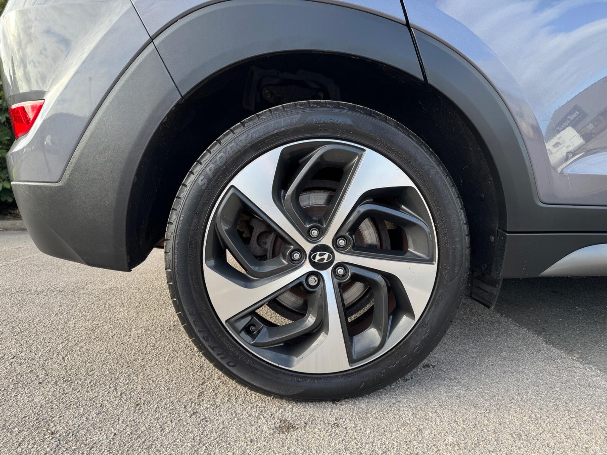 Hyundai Tucson view 5