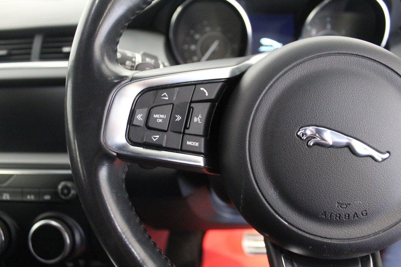 Jaguar E-Pace view 47