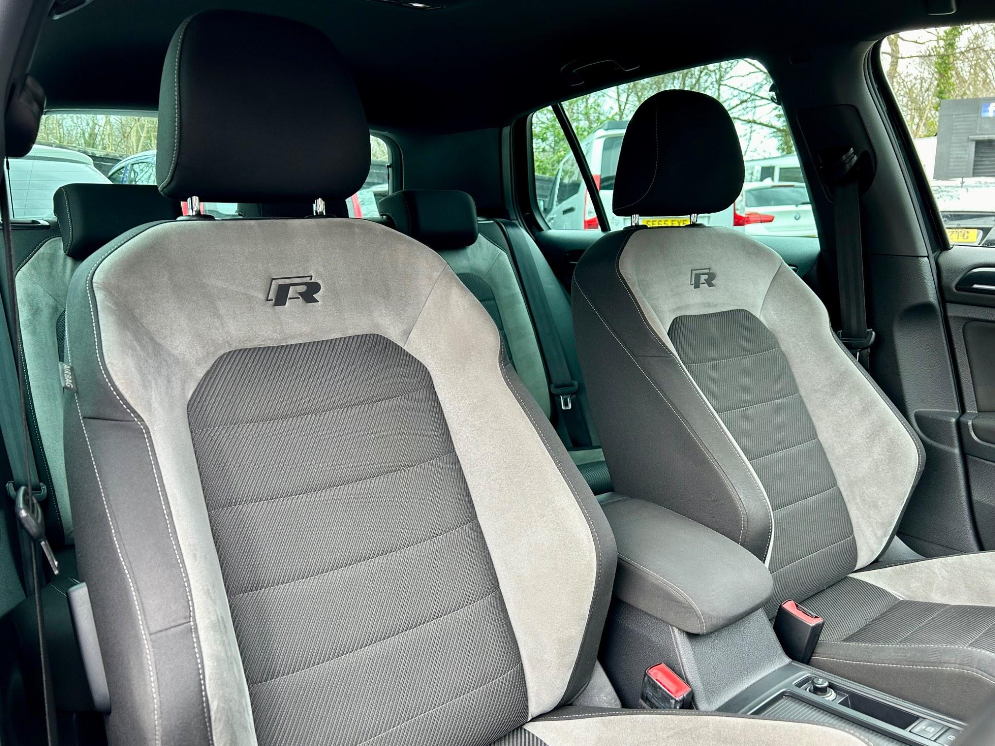 Volkswagen Golf view 15