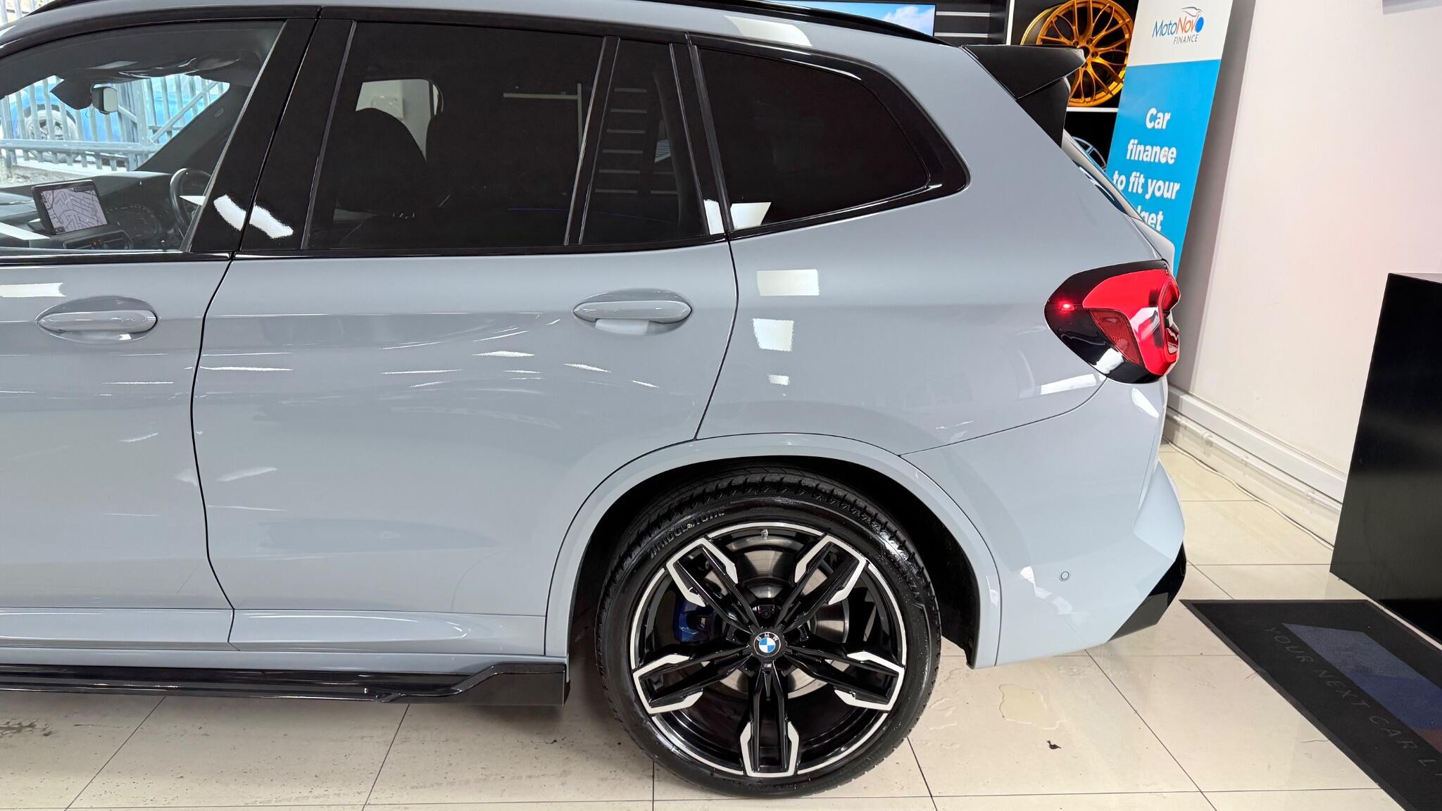 BMW X3 view 17
