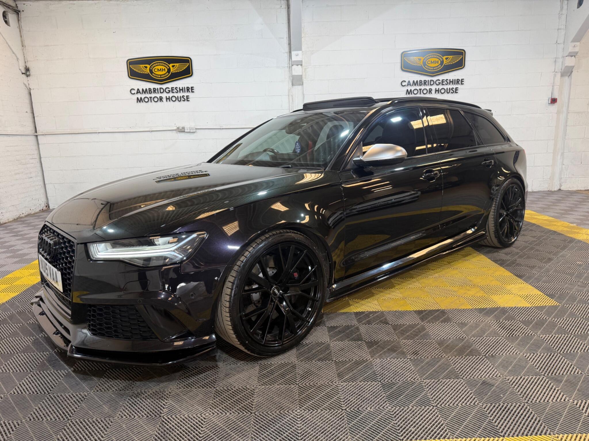 Audi RS6 view 7