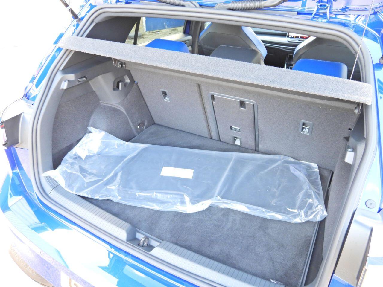 Volkswagen Golf view 54