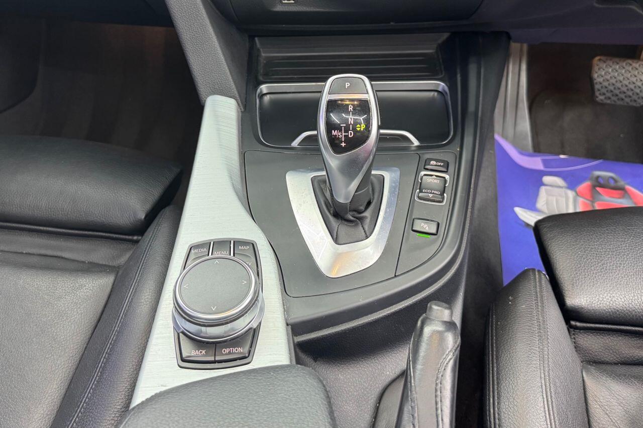 BMW 4 Series view 29