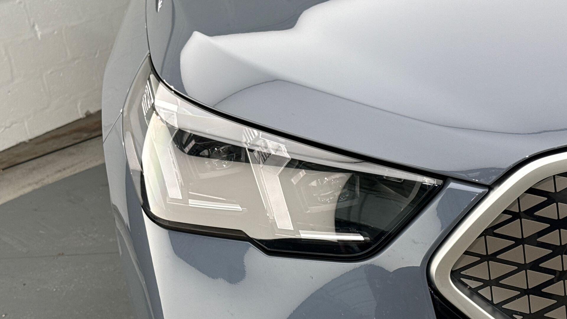 BMW iX2 view 23