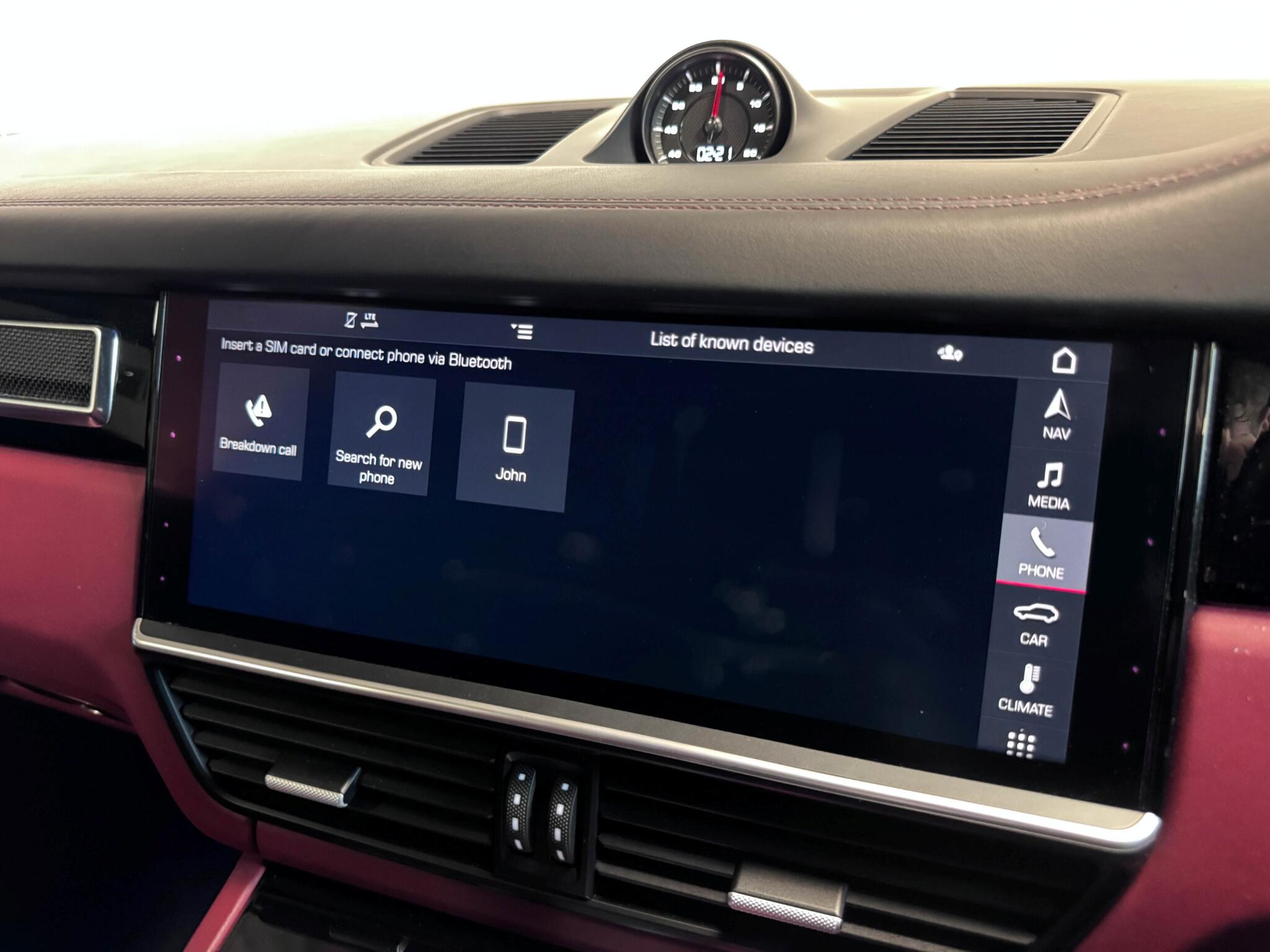 Porsche Cayenne view 47