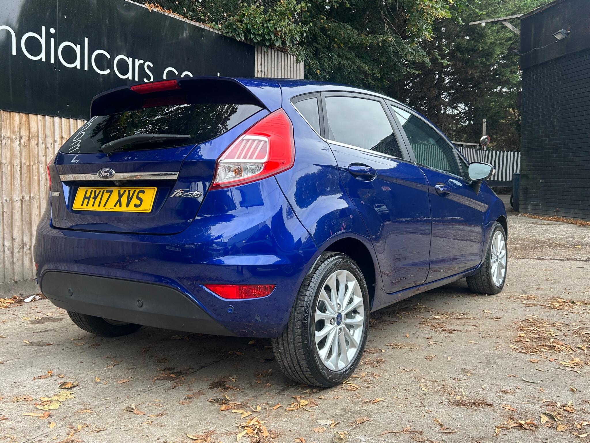 Ford Fiesta view 18