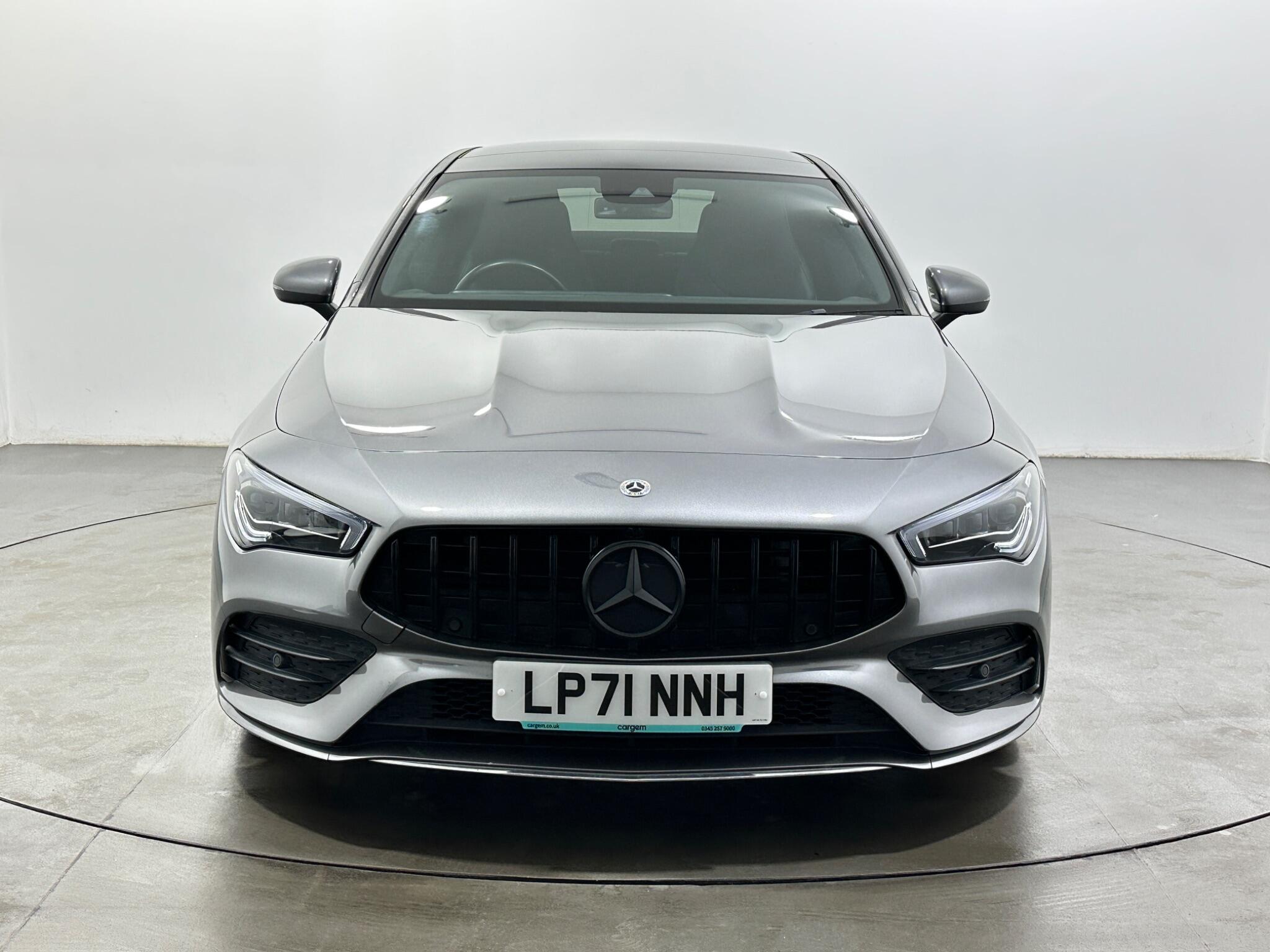 Mercedes-Benz CLA view 3