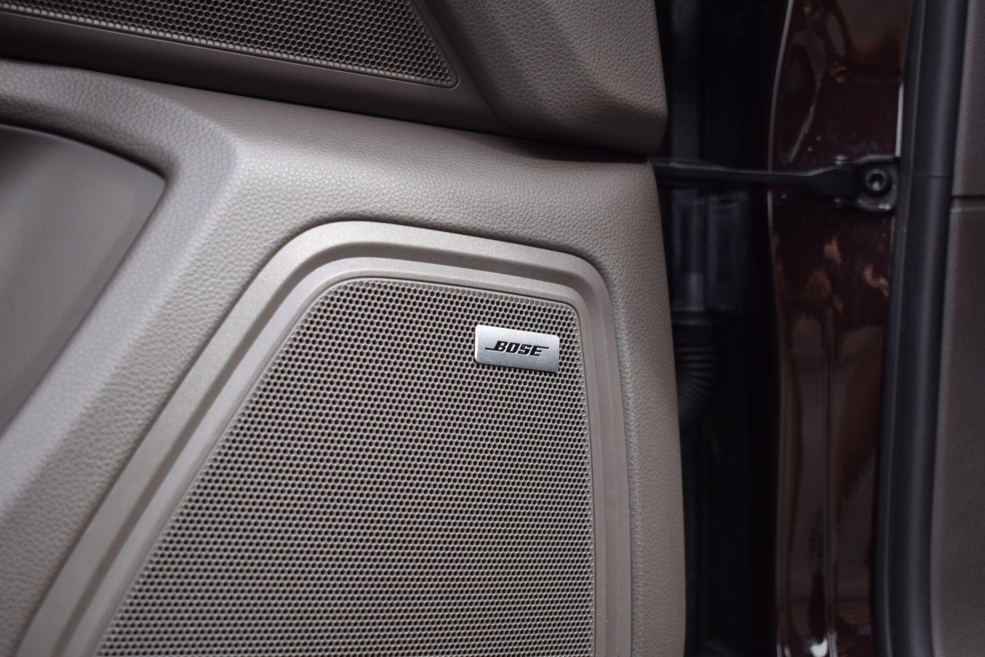 Porsche Macan view 32