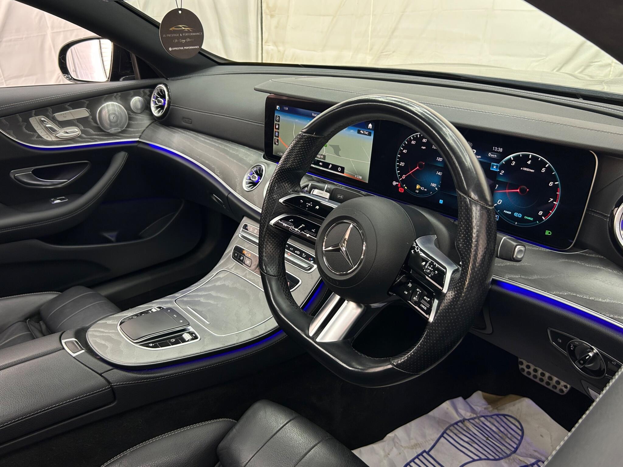 Mercedes-Benz E Class view 13