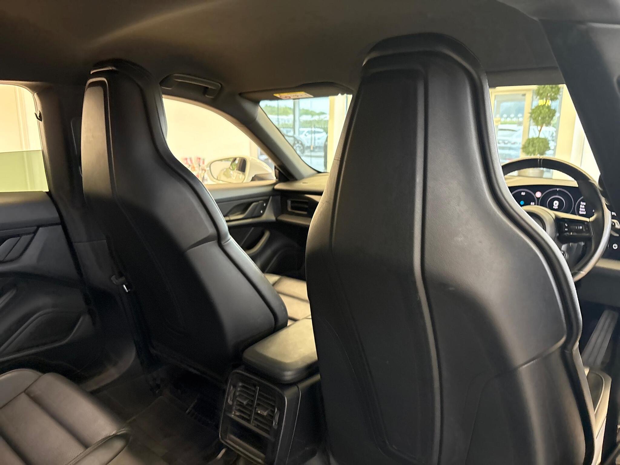 Porsche Taycan view 38