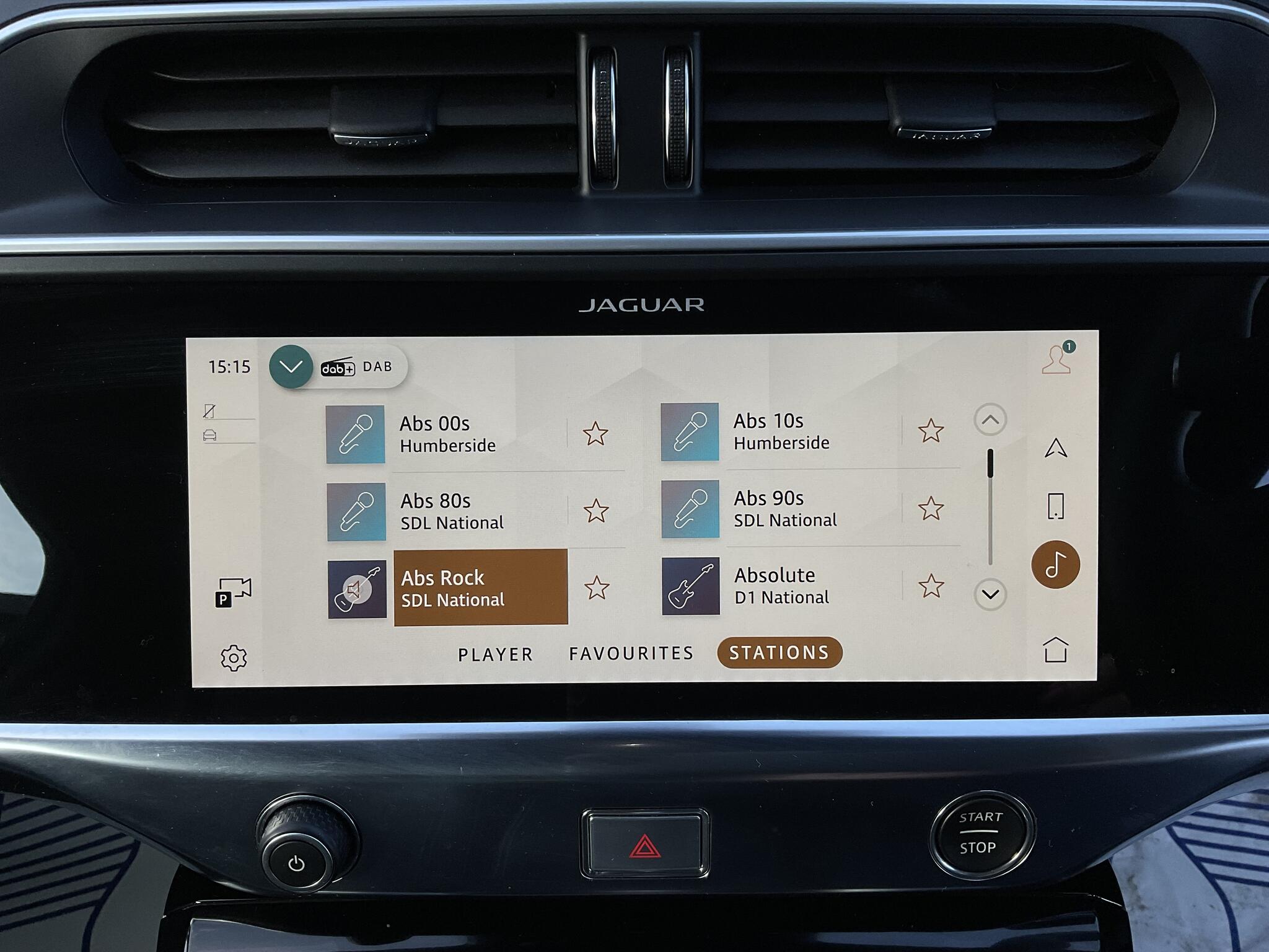 Jaguar I-Pace view 33