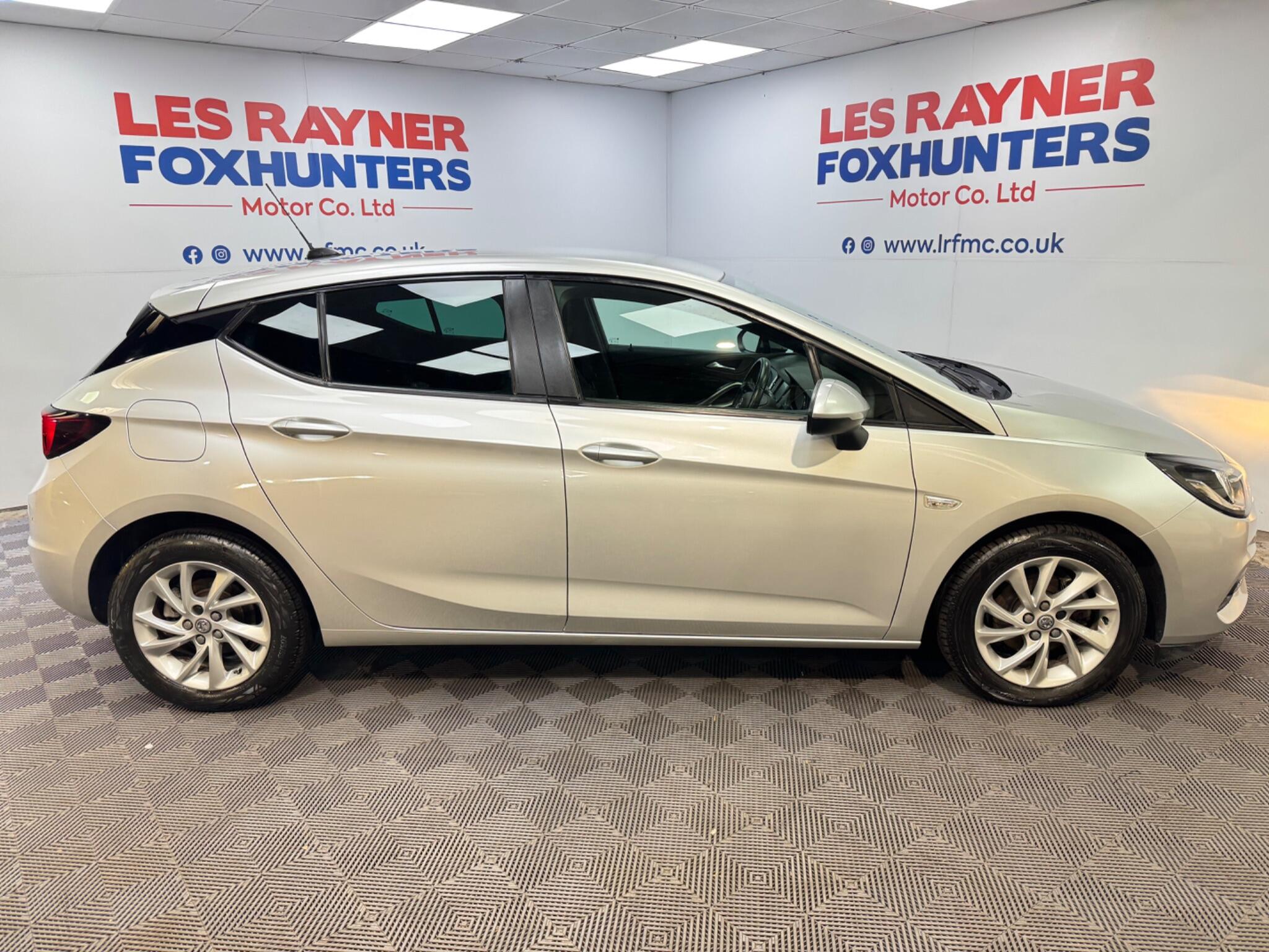 Vauxhall Astra view 18