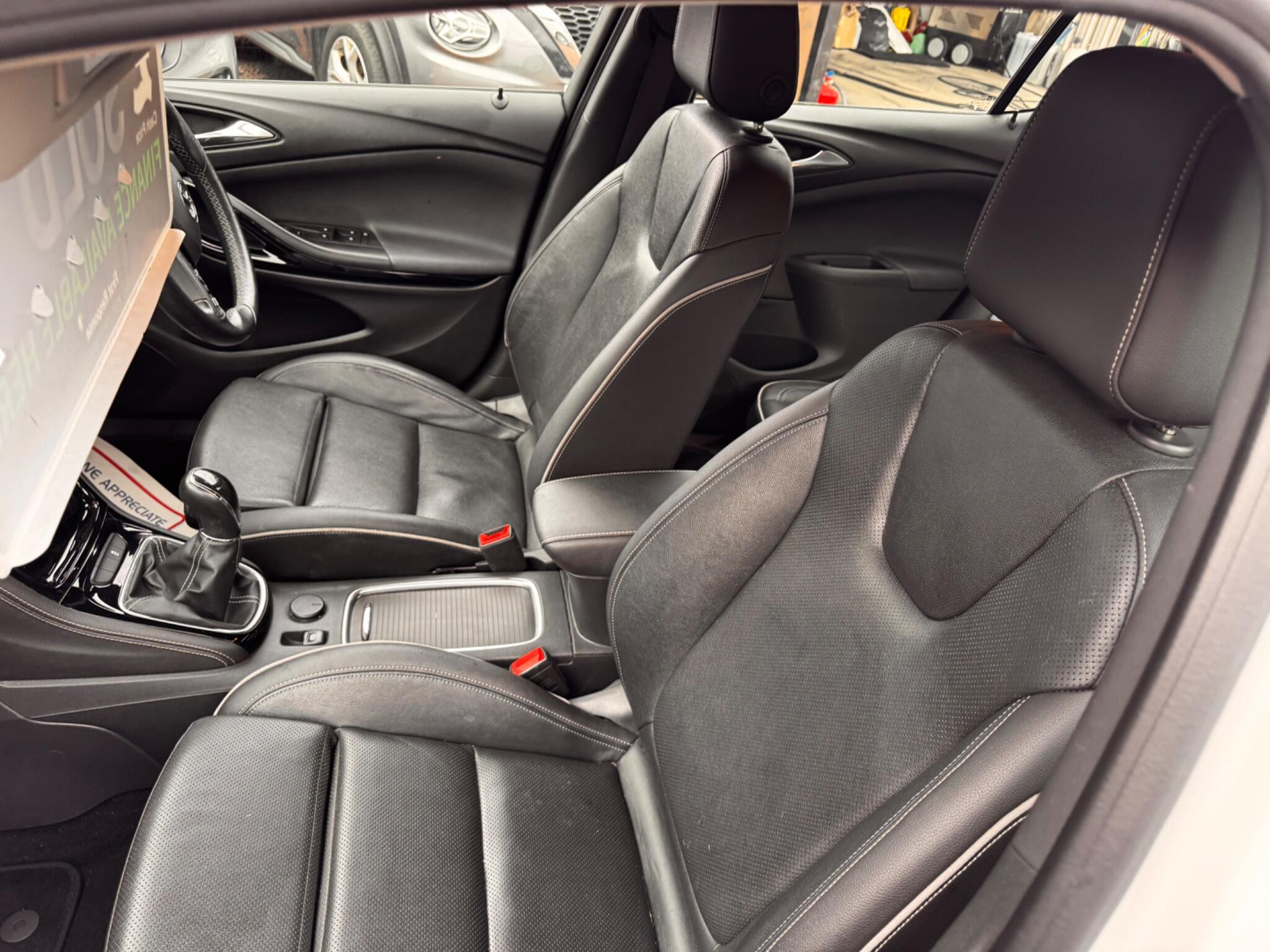 Vauxhall Astra view 31