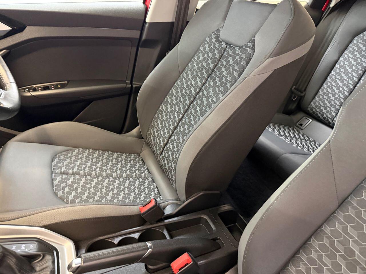 Audi A1 view 38