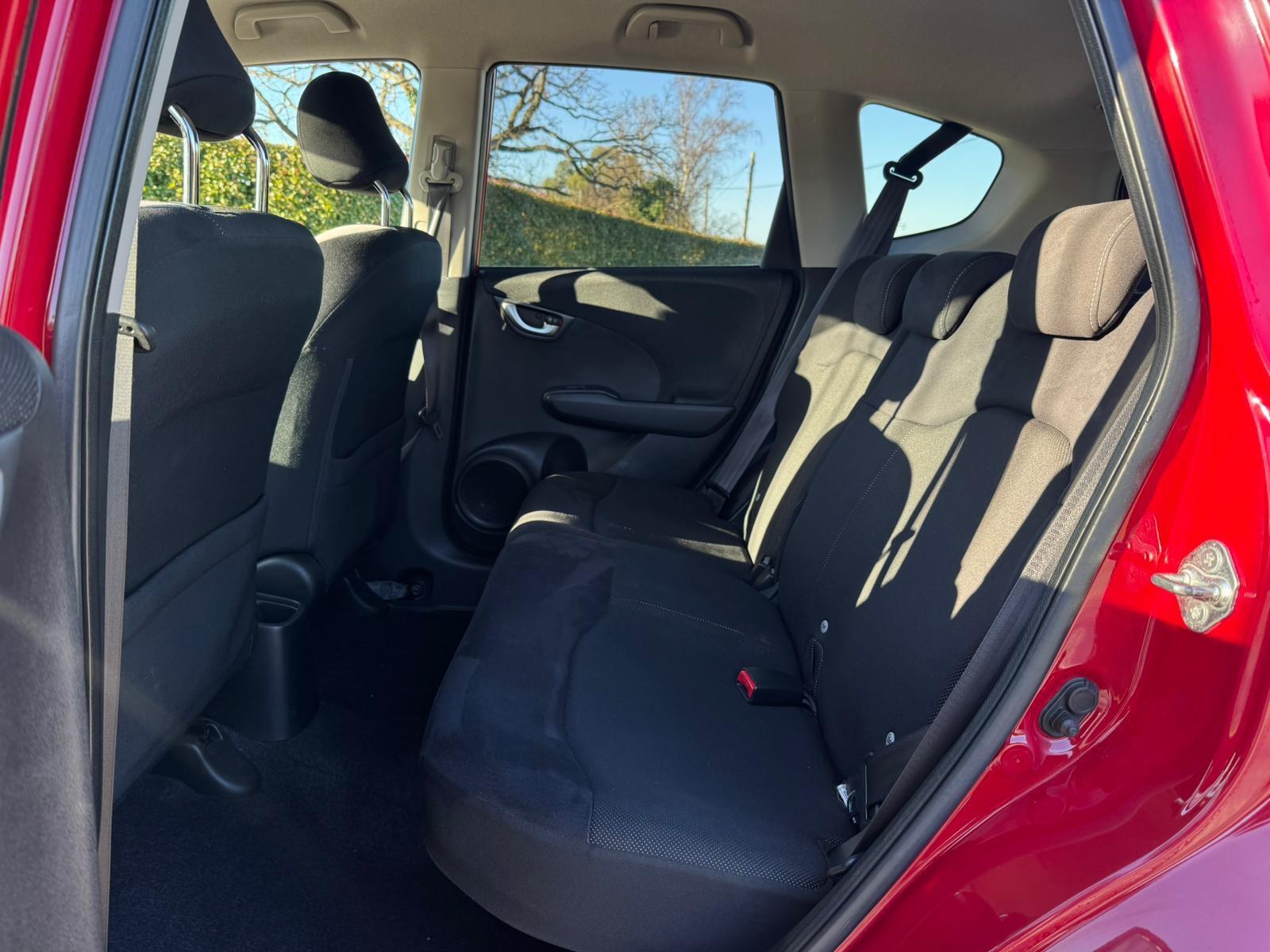 2013 Honda Jazz image 26