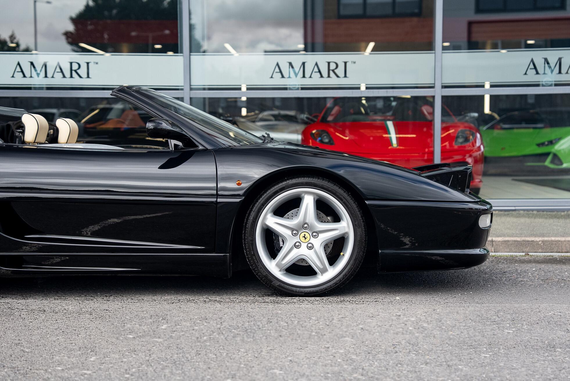 Ferrari 355 F1 view 17