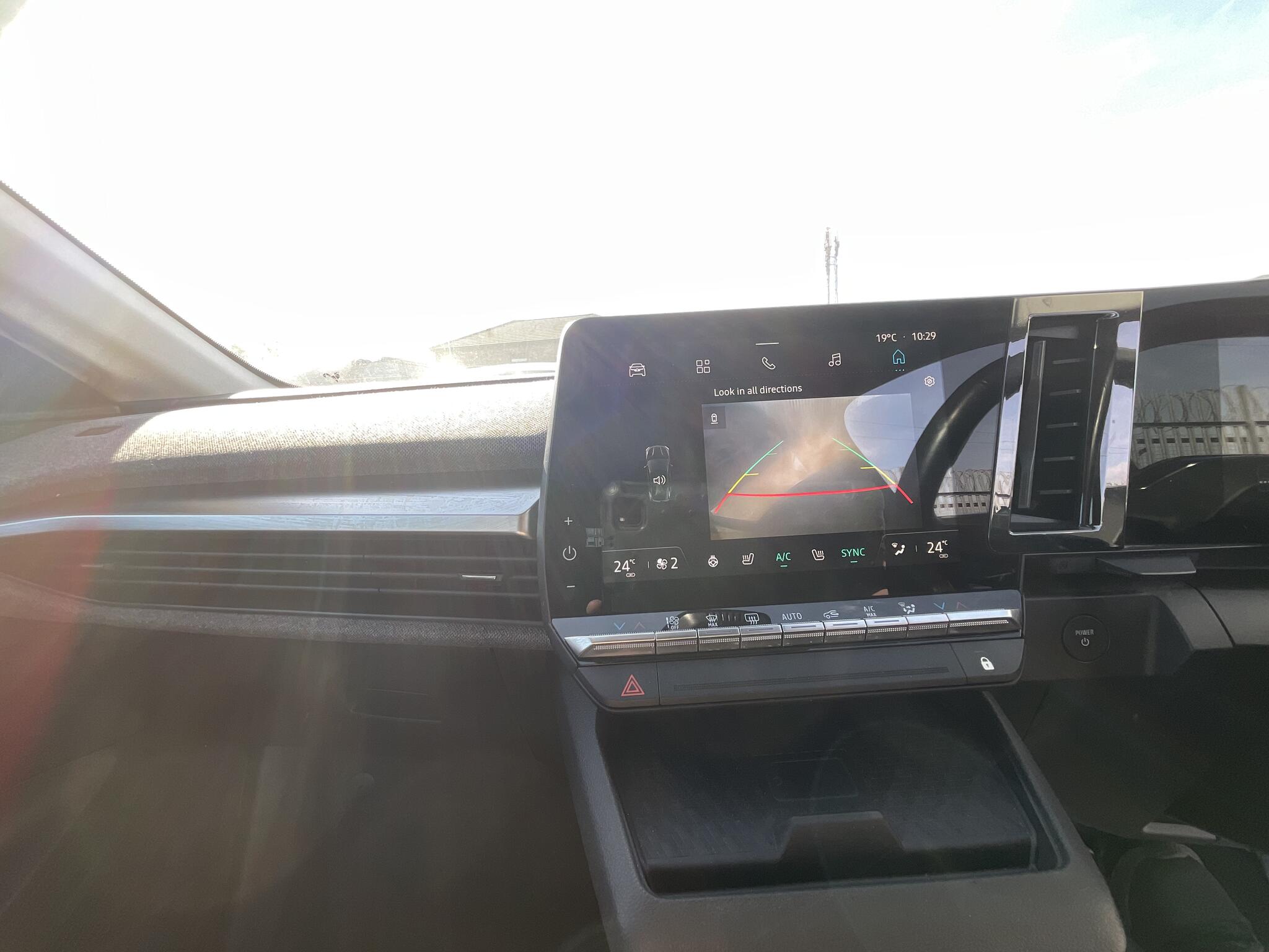 Renault Megane E-Tech view 30