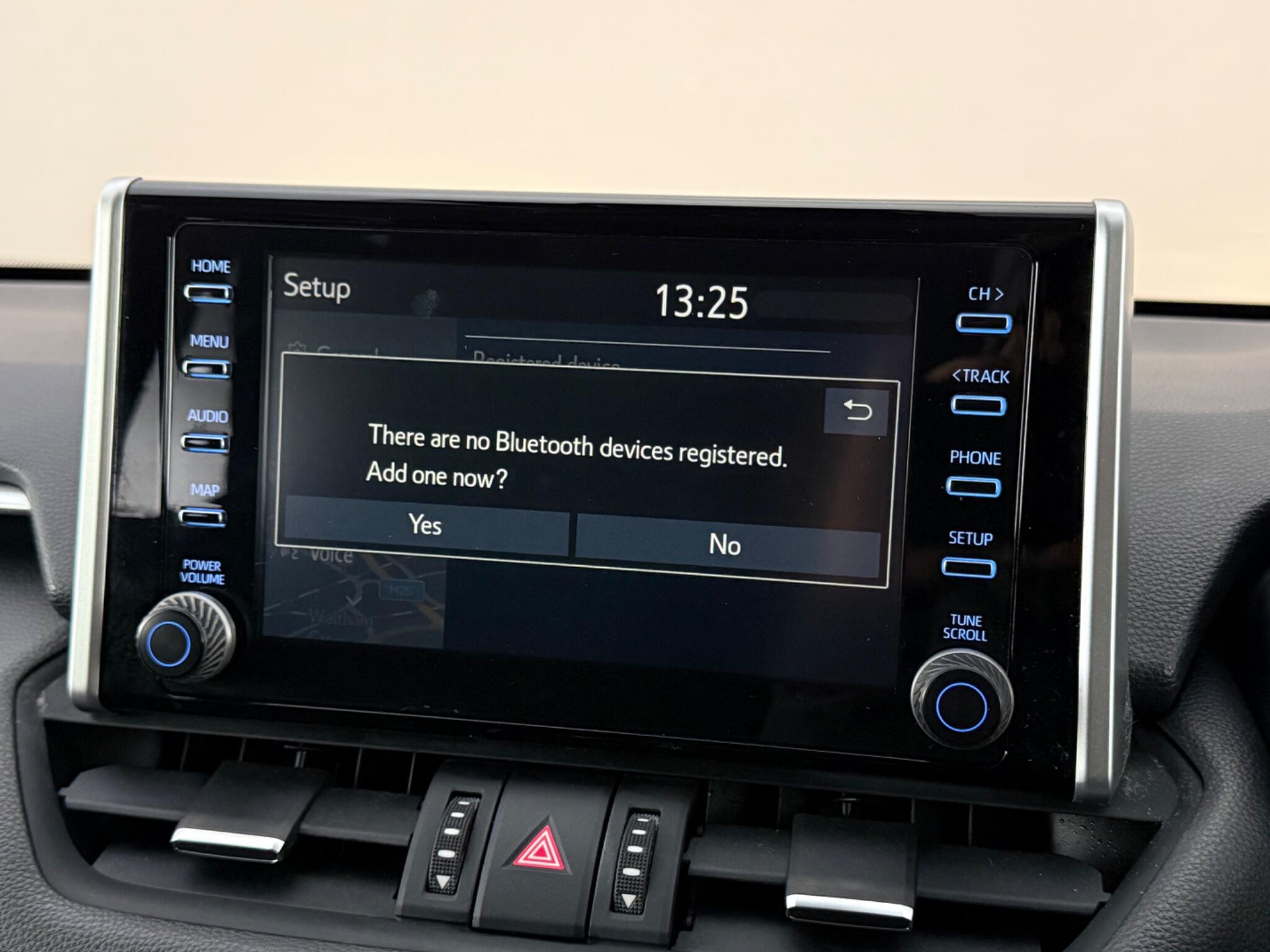 Toyota Rav4 view 23