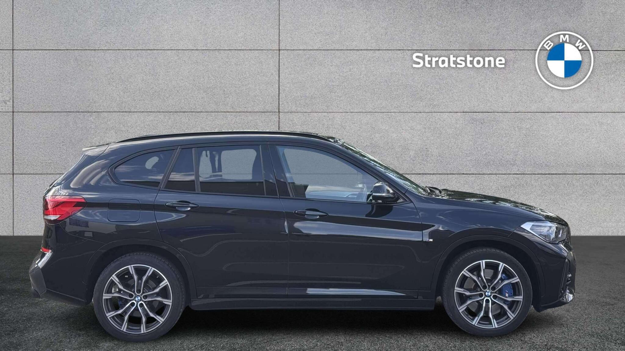 BMW X1 view 3