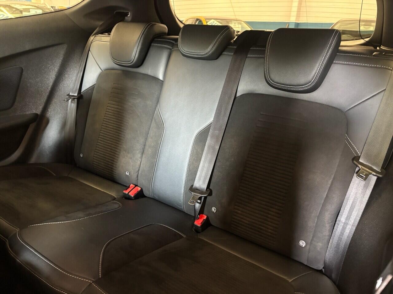 Ford Fiesta view 18